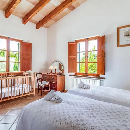 فيلة - 4661 Mallorca بويينسا